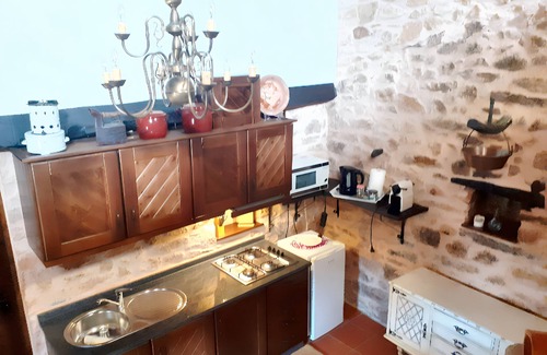 Salsas House | Homerez - House in Parada with mountain view