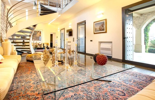 Gesturi Other | Homerez - Large manor With swimming pool