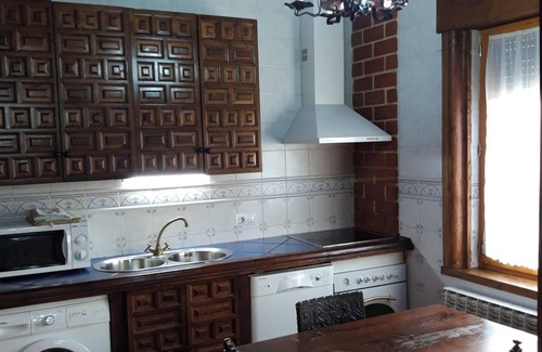 Ciudad Rodrigo House | Homerez - Mountain View House in Ivanrey