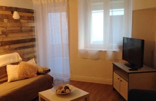 Dieulouard Apartment | Homerez - Nice appartement for 6 ppl. at Dieulouard