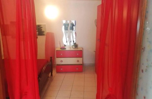 Pianoconte Apartment | Homerez - Nice appartement for 4 ppl. with sea view and balcony at Pianoconte