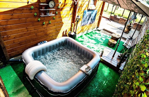 Novalaise Ski Chalet | Homerez - Nice chalet 2 km away from the beach for 4 ppl. with jacuzzi and spa