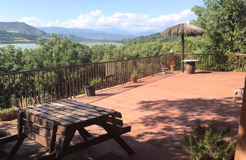 Llimiana House | Homerez - Nice house With mountain view and terrace