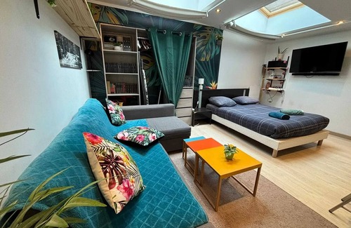 Henriville Apartment | Homerez - Nice studio for 4 ppl. at Amiens