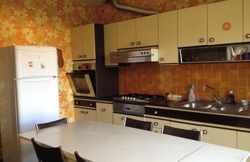 Foix Villa | Homerez - Refined Villa in Foix with Private Pool and Jacuzzi