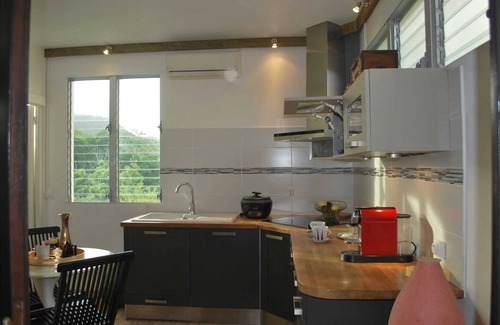 La Colline Apartment | Homerez - Sea View Apartment Schoelcher