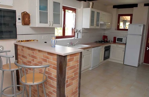 Inzinzac-Lochrist House | Homerez - Spacious house near Lorient with large garden.
