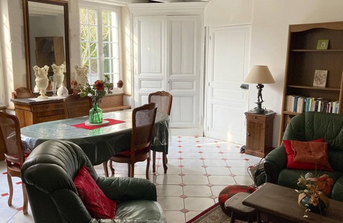 La Courade House | Homerez - Spacious house for 7 ppl. with garden and terrace at Fleurac