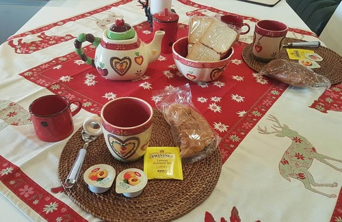Vignanello Apartment | Homerez - Spacious studio for 7 ppl. with balcony at Vignanello
