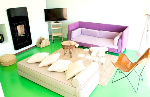 Argamasilla de Alba Apartment | Homerez - Studio for 2 people with shared pool in Argamasilla de Alba