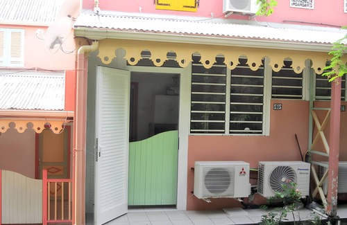Sainte-Anne Apartment | Homerez - Studio in Sainte Anne
