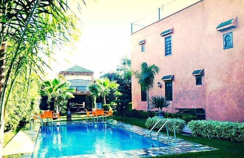 Ait Zat Villa | Homerez - Villa for 6 ppl. with swimming-pool, garden and terrace at Aghmat