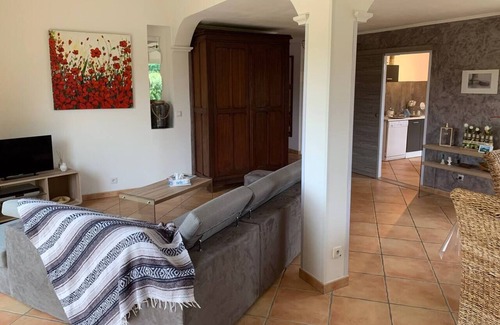 Saint-Gaudens Villa | Homerez - Villa for 3 ppl. with swimming-pool and terrace at Saint-Gaudens