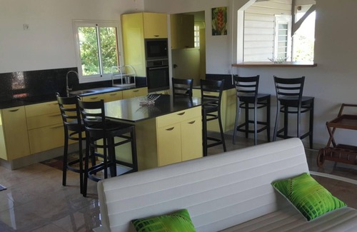 Le Diamant Villa | Homerez - Villa in Le Diamant with pool