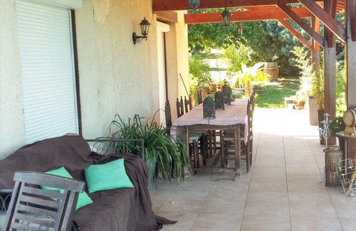 Monbazillac Villa | Homerez - Villa in Monbazillac