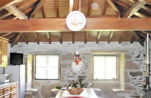 Canadelo House | Homerez - Welcoming House in Amarante with Unfenced Garden