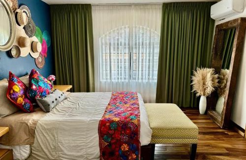 Guadalajara Hotel | Homestal California Hostal en Tlaquepaque