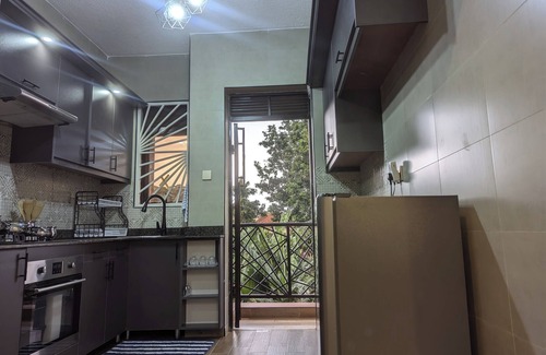 Kireka Apartment | Homestay 1BR APT on Mutungo Hill in Kampala with unlimited Netflix & free WiFi