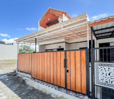 Prambanan House | Homestay Abbasy Prambanan