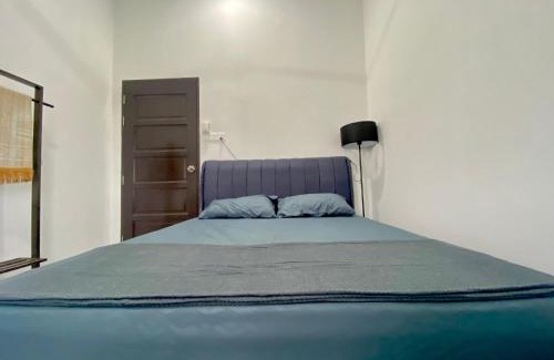 Wakaf Bharu House | Homestay Bendang Morak-Musl!m Only