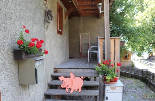 Brienz House | Homestay Brienz