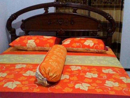 Oro Oro Ombo House | Homestay Browniez