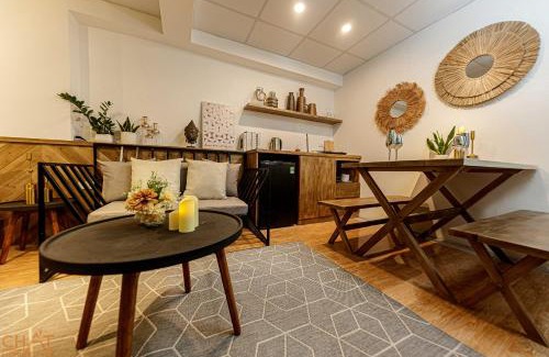 Truc Bach House | Homestay CHAT - Hanoi Heritage Hideaway