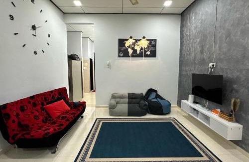 Bukit Besar House | HOMESTAY IZHAN BANDAR KUALA TERENGGANU