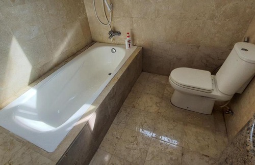 Titiwangsa Apartment | Homestay Jalan Tun Razak walking distance IJN, HKL, MRT Station, KPJ, PERKESO, Bernama, Tabung Darah, Istana Budaya