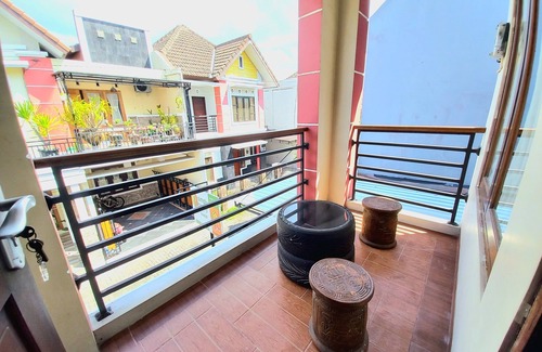 Yogyakarta House | Homestay Jogja Simply Homy Unit Ambarukmo 3 dekat Jogja Expo Center (JEC)