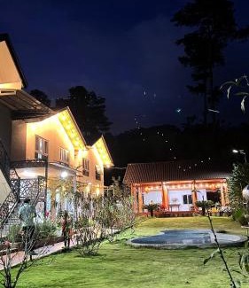 Duc Trong Cabin | Homestay Nhà Hí