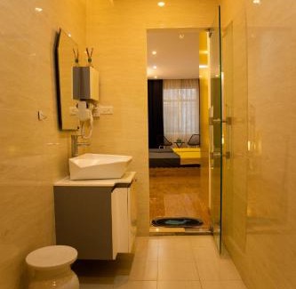 Ba Dinh House | Homestay Phố Đường Tầu