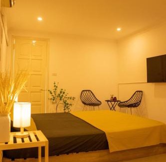 Ba Dinh House | Homestay Phố Đường Tầu