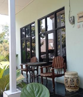 Ambarawa House | Homestay Rejeki