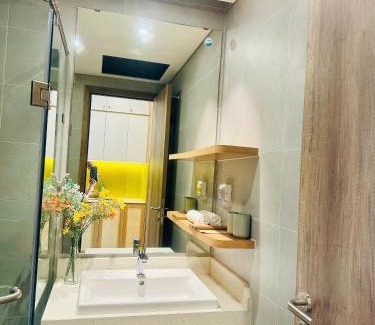Van Giang Apartment | Homestay studio Haven Park Ecopark view bể bơi, phong cách Nhật