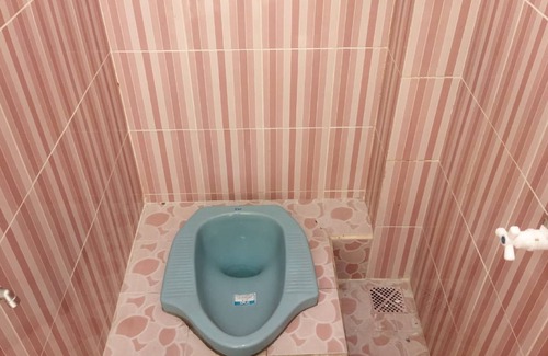 Pati Hotel | Homestay Tentrem Simpang Lima