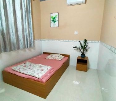 Van Ninh House | Homestay Vạn Hưng