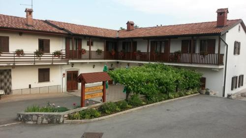 Matavun House | Homestead Vrbin