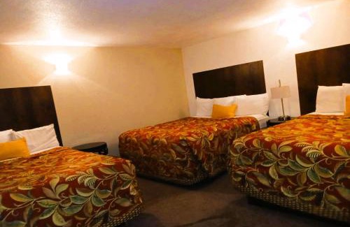 Lakin Hotel | HomeTown Inn By OYO Lakin, KS