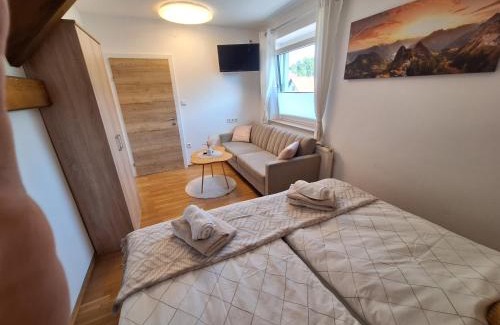 Hoheneich Apartment | HomeW4 - Apartment Sonnenschein