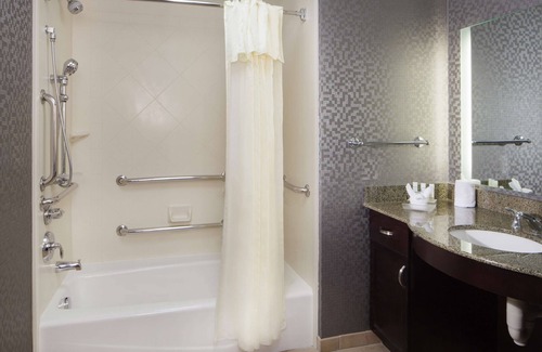 Canonsburg Hotel | Homewood Suites by Hilton Pittsburgh Southpointe