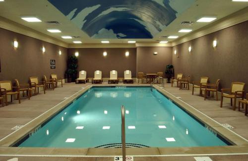 Wholesale District Hotel | Homewood Suites by Hilton Indianapolis Downtown