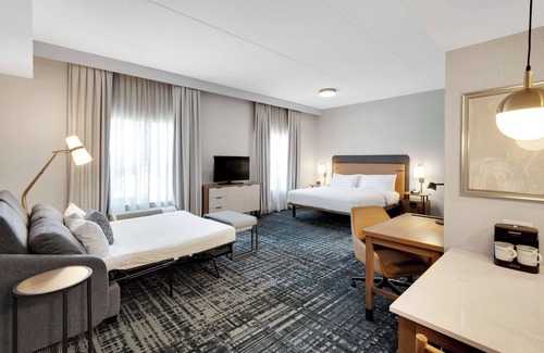 Markham Hotel | Homewood Suites by Hilton Toronto-Markham