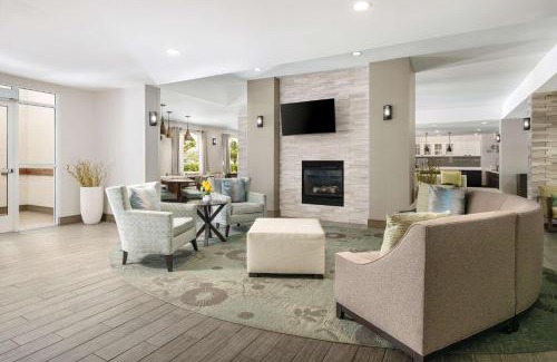 Grapevine Hotel | Homewood Suites by Hilton Dallas-DFW Airport N-Grapevine