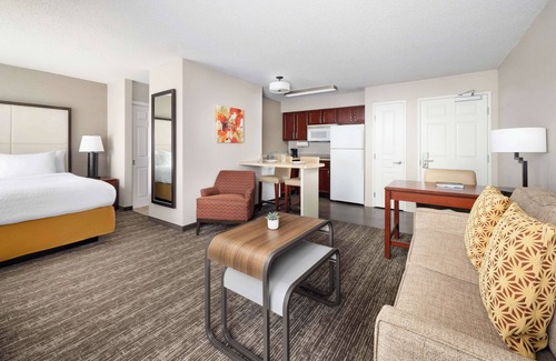 Grapevine Hotel | Homewood Suites by Hilton Dallas-DFW Airport N-Grapevine