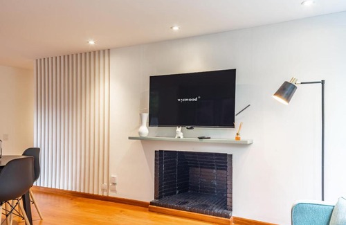 La Cabrera Apartment | Homey 2BR in Chico