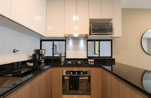 Petit Jean Ocharan Apartment | Homey 3BR with Balcony in the Heart of Miraflores