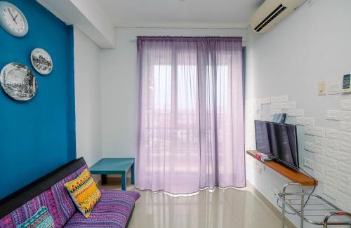 Mampang Prapatan Apartment | Homey and Comfortable 1BR Apartment at Royal Olive Residence By Travelio