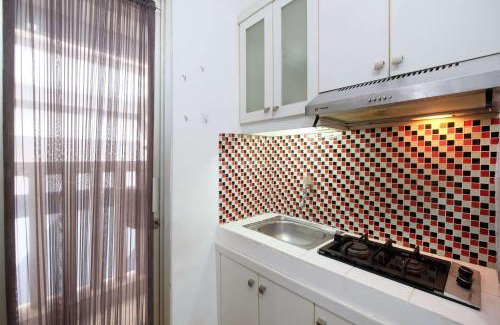 Pluit Apartment | Homey and Fully Furnished Studio at Green Bay Pluit Apartment By Travelio