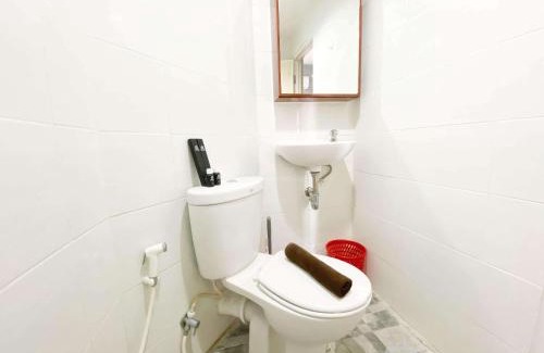 Semarang Apartment | Homey and Good Choice Studio at Amartha View Apartment By Travelio
